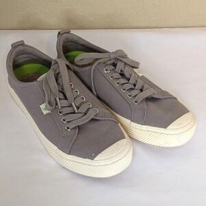 Cariuma OCA Low Canvas Sneakers Taupe Gray Size 9.5 Women / 8 Men Sustainable‎